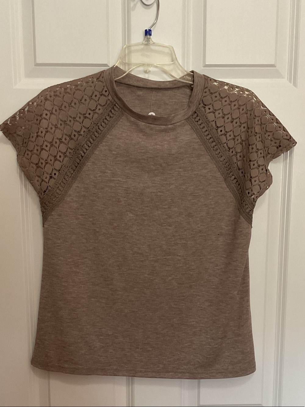 Women's Lace-Trim Cap Sleeve Top - Taupe